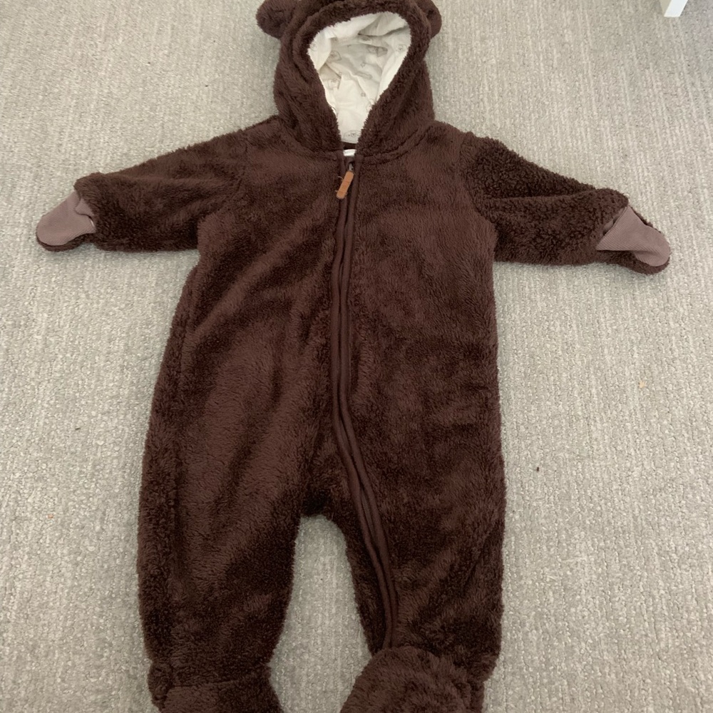 H&M Baby Bear onesie suit